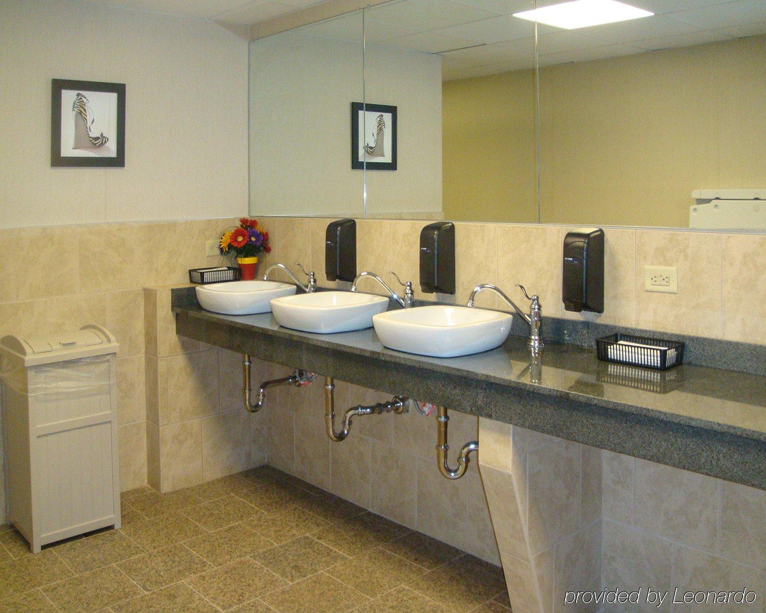 Plaza Inn & Suites Hagerstown Eksteriør bilde