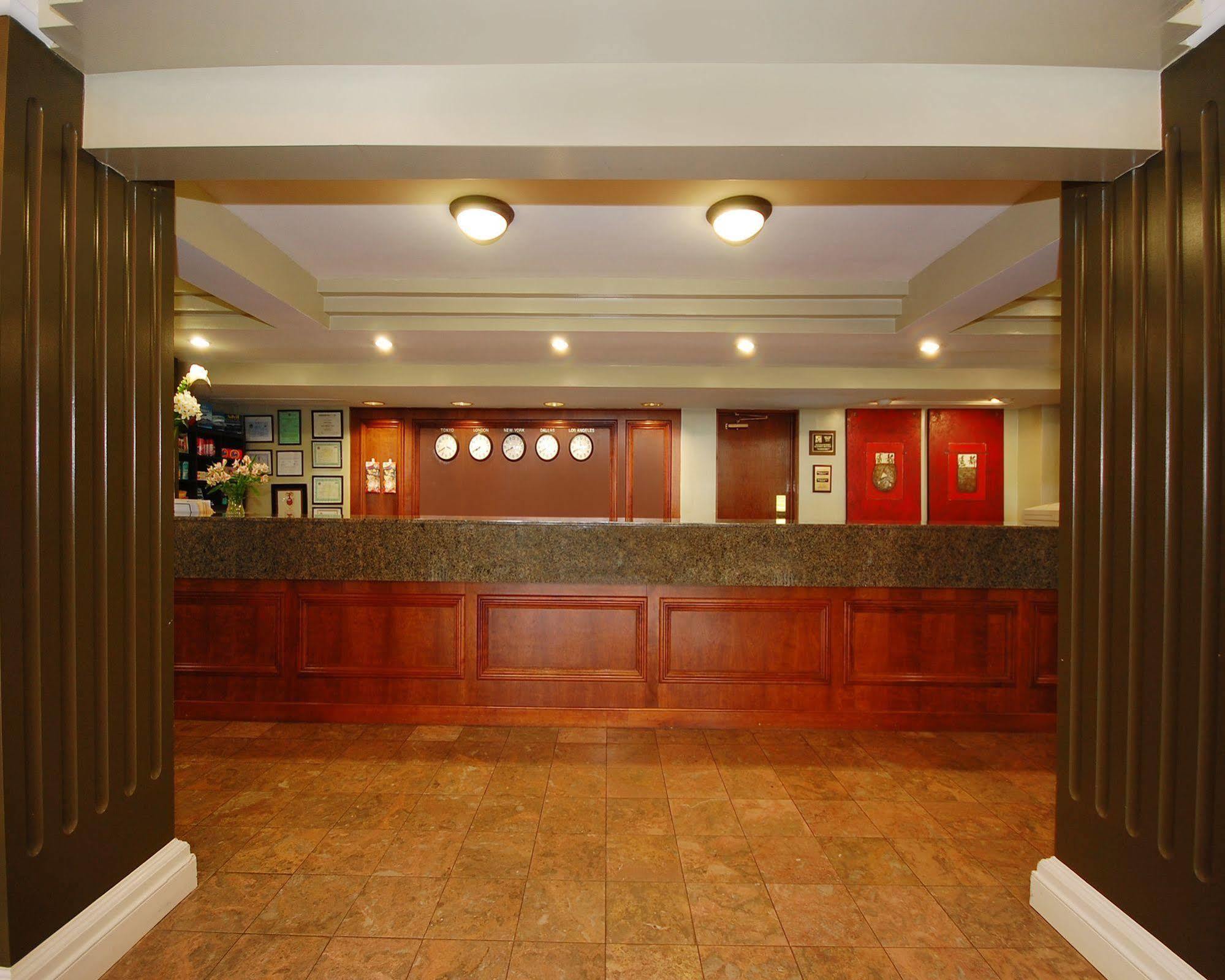 Plaza Inn & Suites Hagerstown Eksteriør bilde
