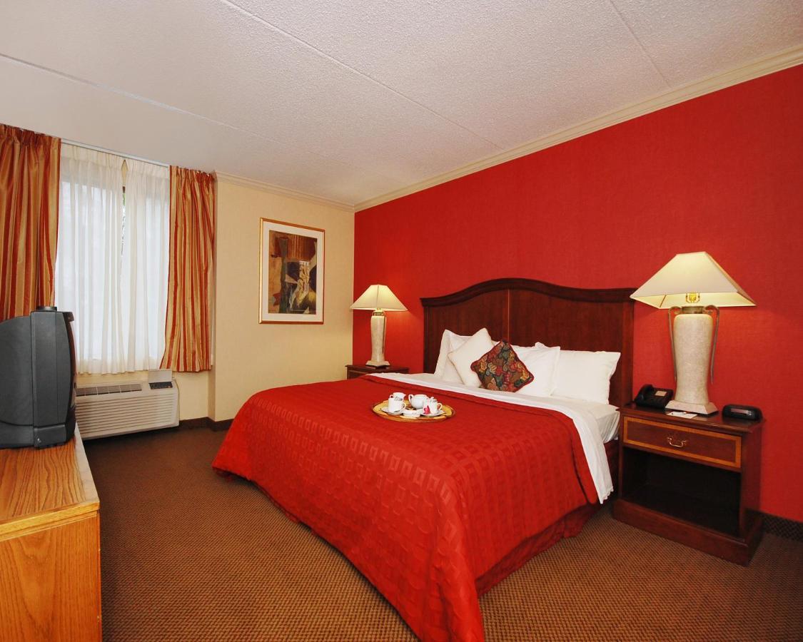 Plaza Inn & Suites Hagerstown Eksteriør bilde